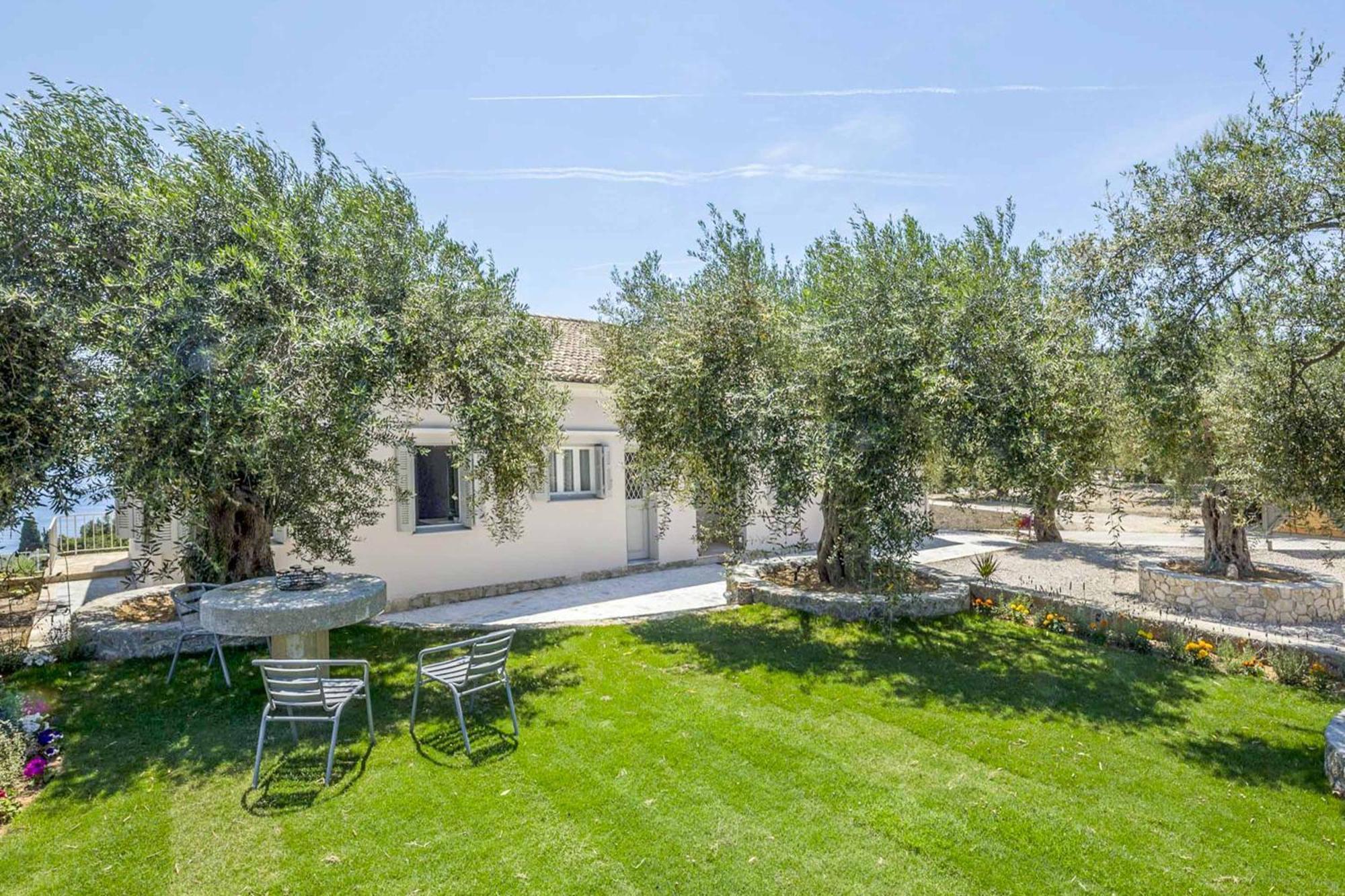 Giovannina Villa Perama (Corfu)